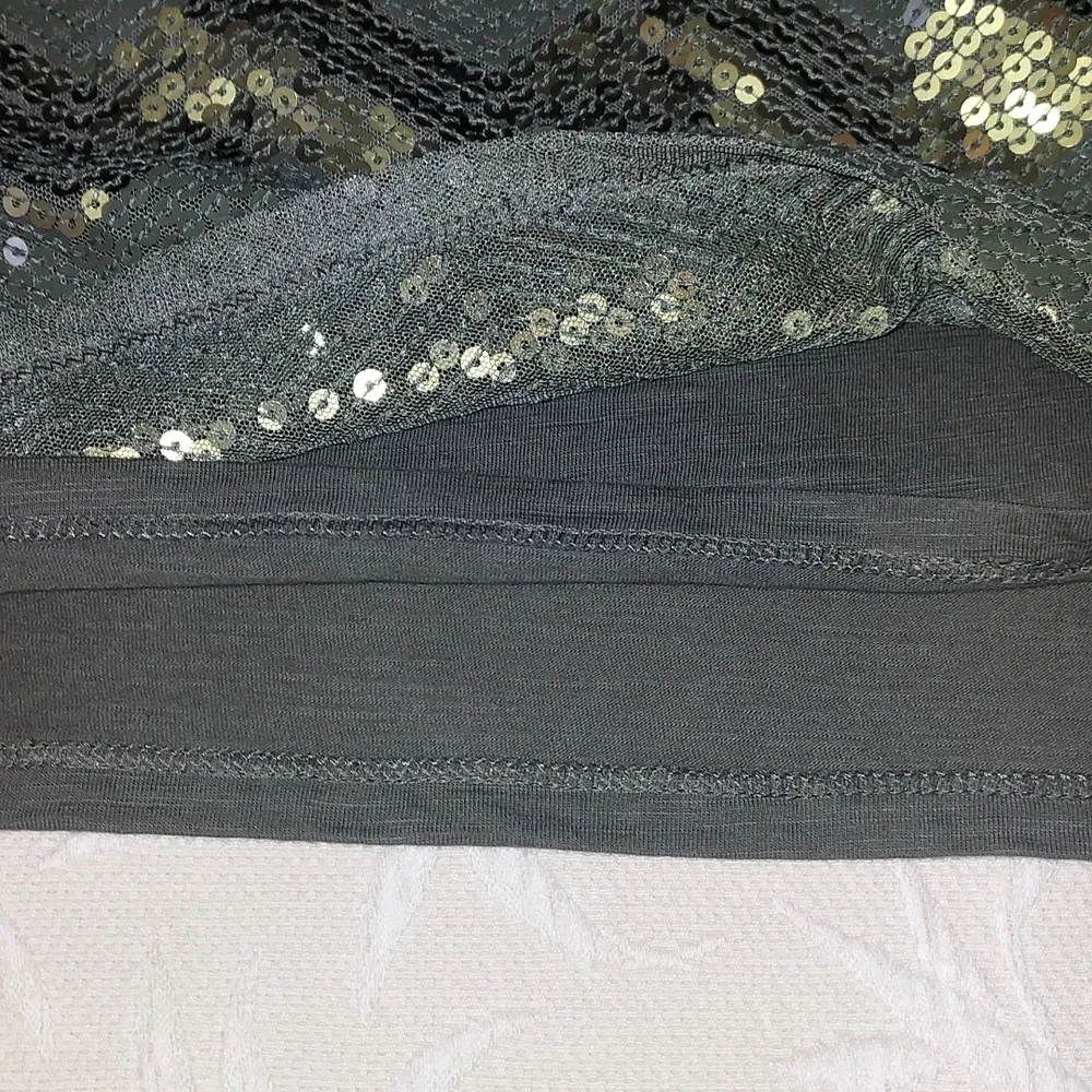 Coldwater Creek sequined front tank top blouse NWOT - Picture 6 of 7